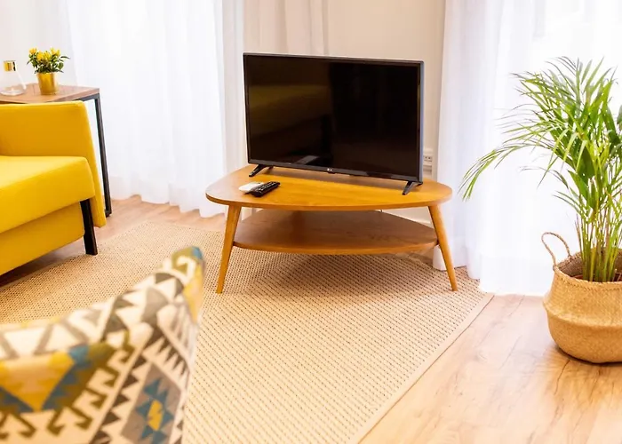 Fernao De Ornelas By Heart Of 丰沙尔