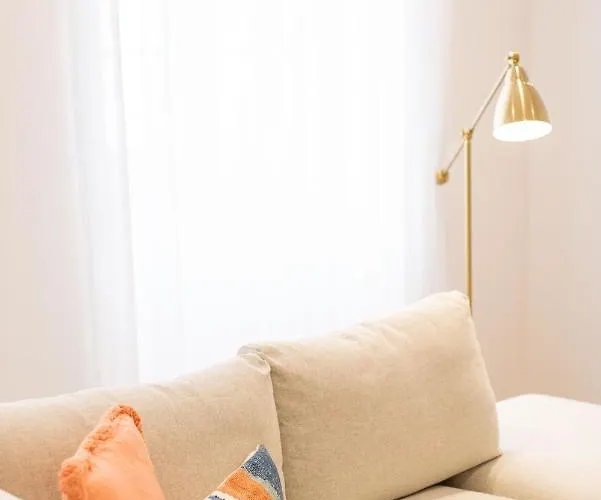 Fernao De Ornelas By Heart Of Apartment *